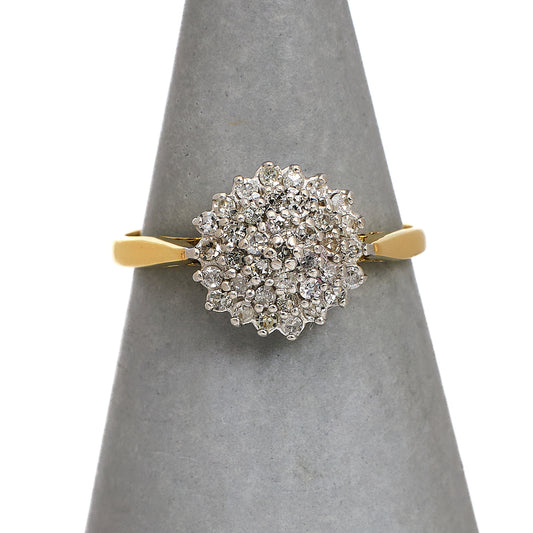 Pre-Owned 9ct Gold Diamond Cluster Ring Size K.5