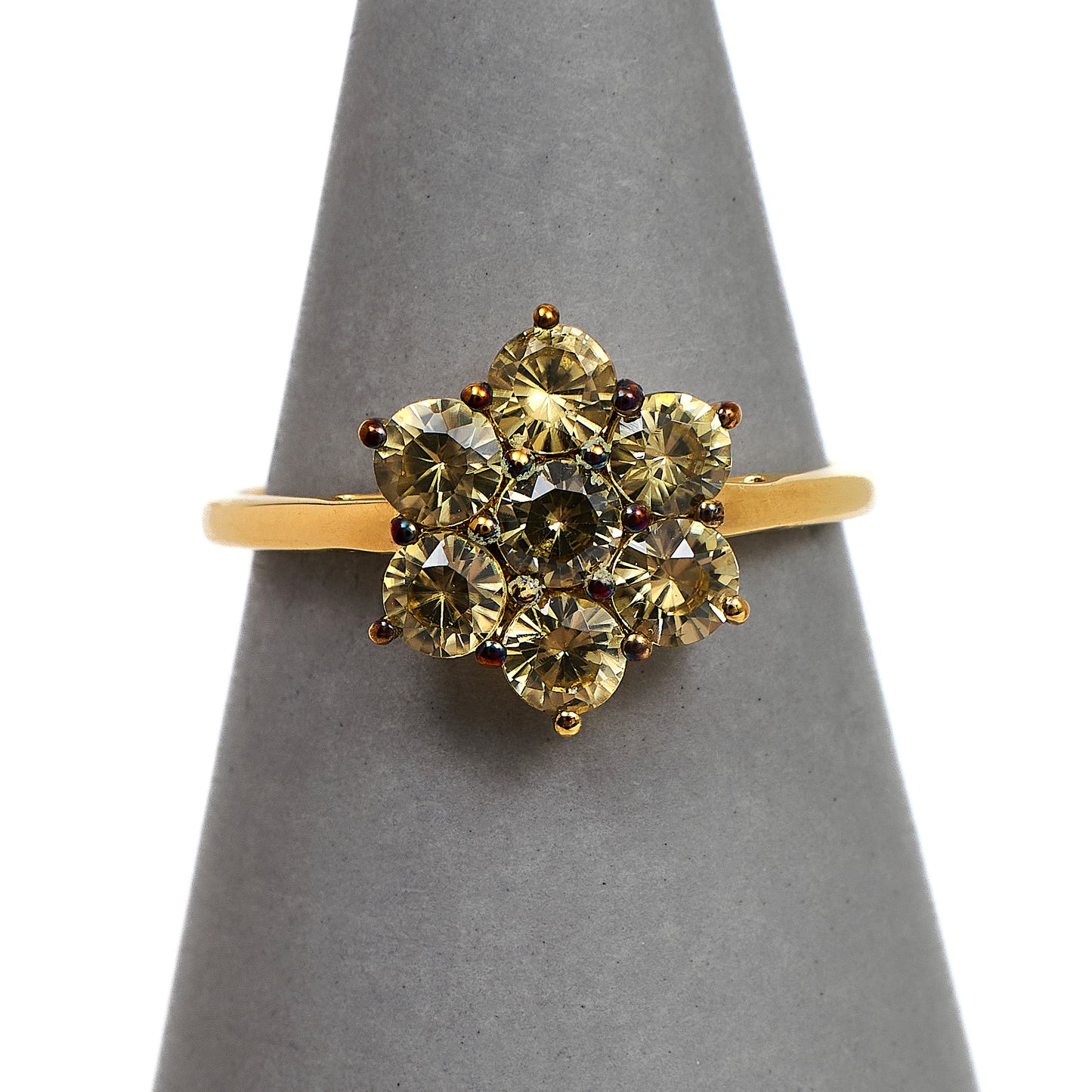 Pre-Owned 9ct Gold 7 Diaspore Flower Cluster Ring Size N