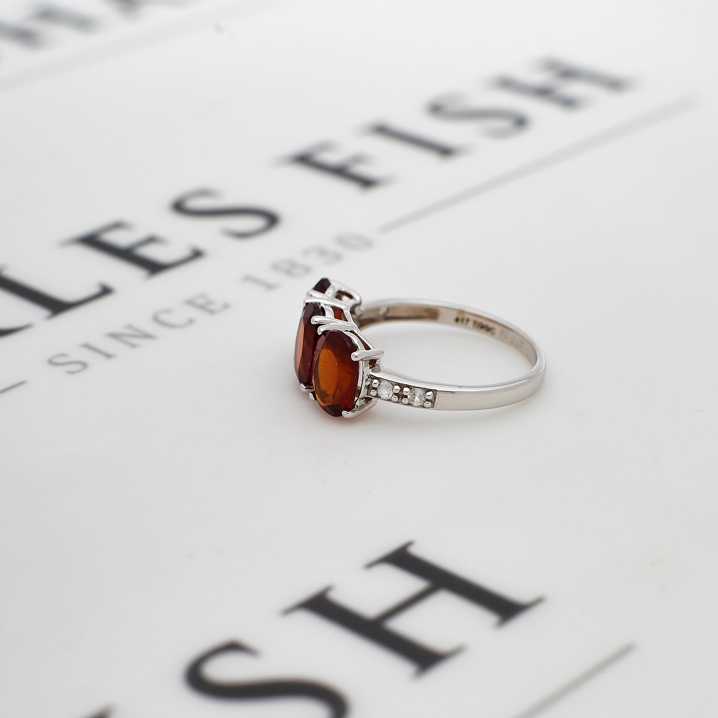 Pre-Owned 9ct White Gold Garnet & White Zircon Ring Size N