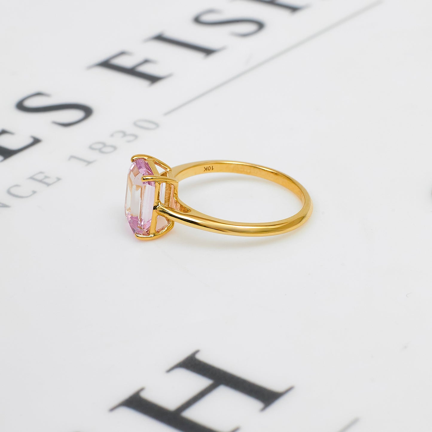 Pre-Owned 9ct Gold Rectangle Kunzite Ring Size N