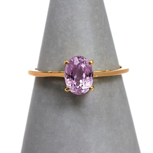 Pre-Owned 9ct Gold Oval Kunzite Dress Ring Size N