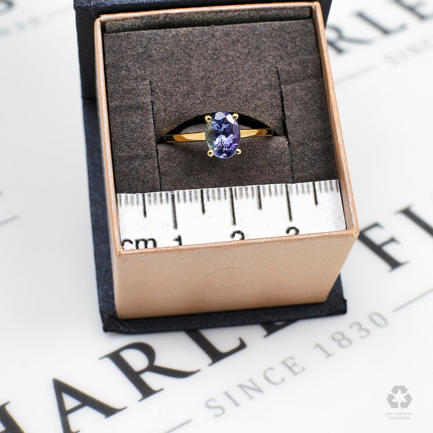 Pre-Owned 9ct Gold Oval Tanzanite Dress Ring Size N