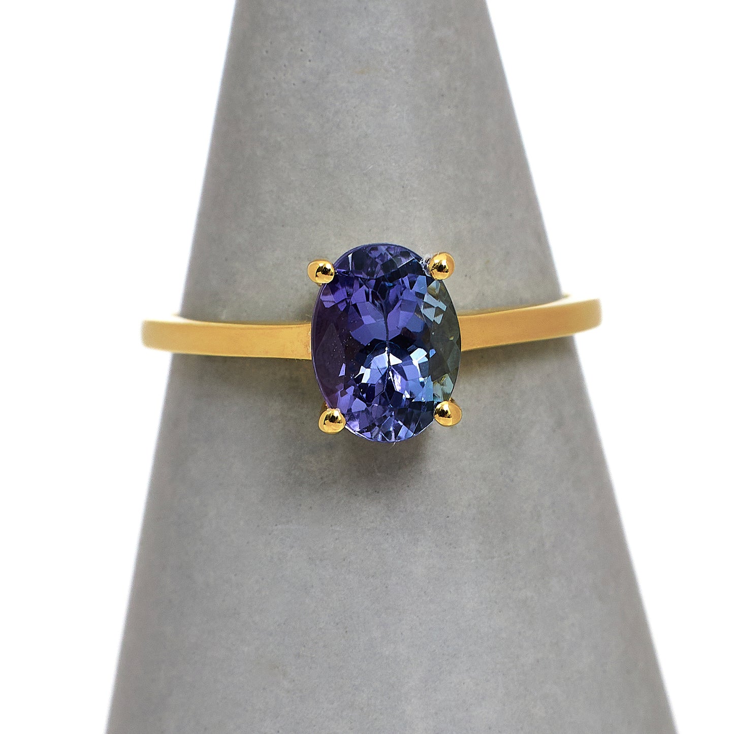 Pre-Owned 9ct Gold Oval Tanzanite Dress Ring Size N