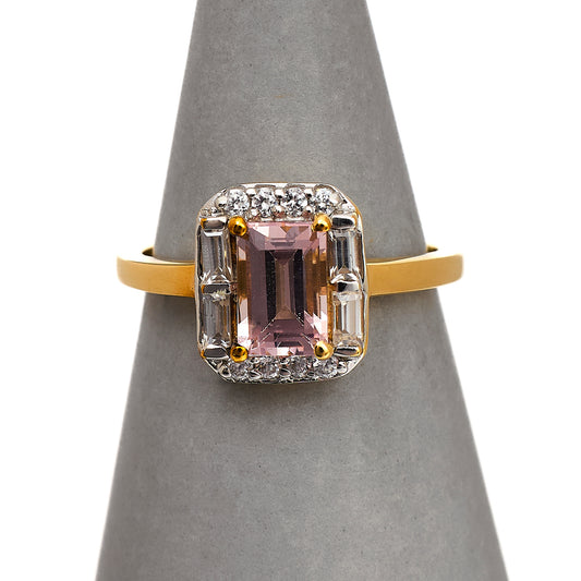 Pre-Owned 9ct Gold Morganite & White Zircon Ring Size N