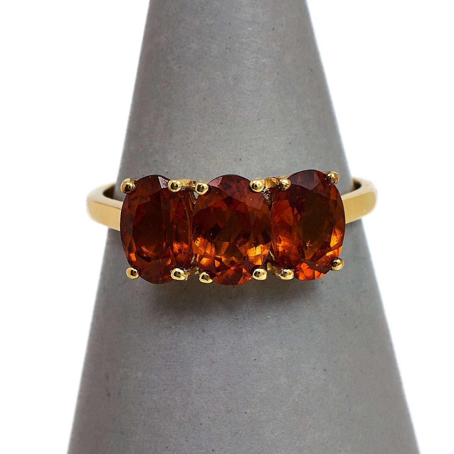 Pre-Owned 9ct Gold 3 Oval Garnet Ring Size N