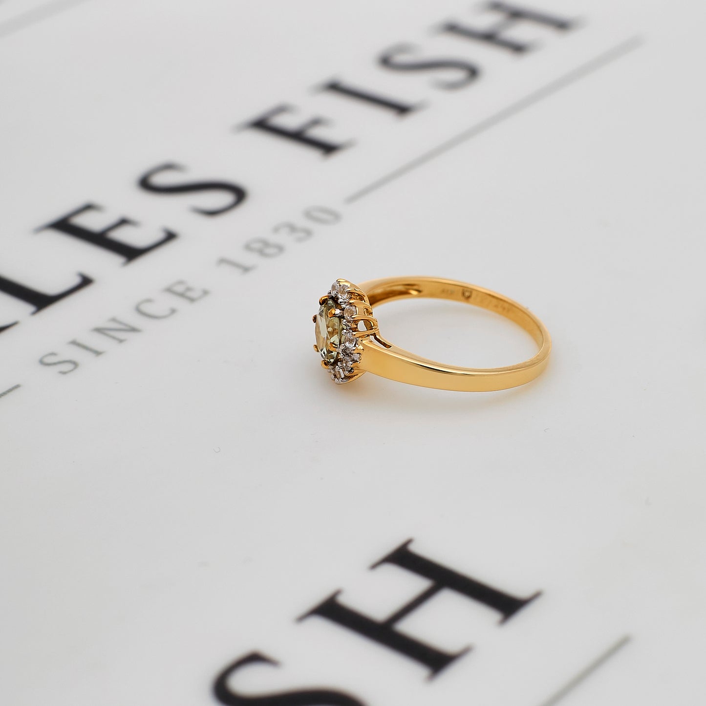 Pre-Owned 9ct Gold Round Diaspore & 10 White Zircon Ring