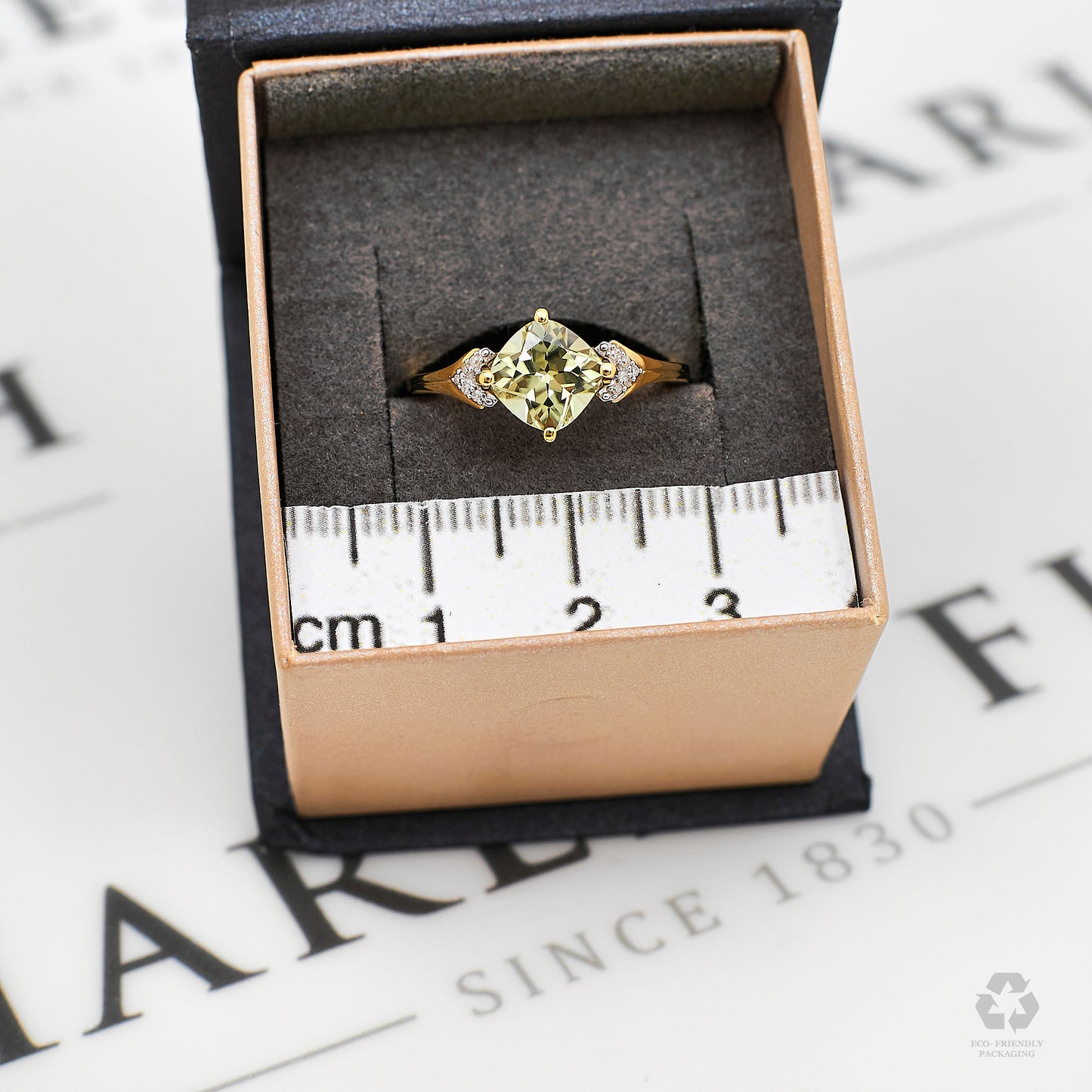 Pre-Owned 9ct Gold Rhombus Diaspore & 10 Diamond Ring Size N