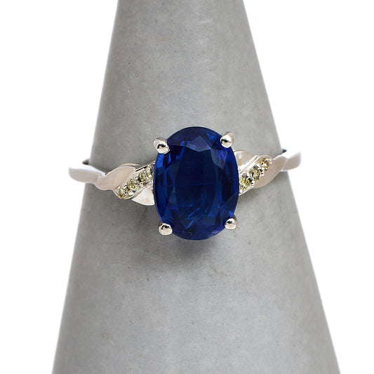 Pre-Owned 9ct White Gold Kyanite & Diamond Ring Size N.5