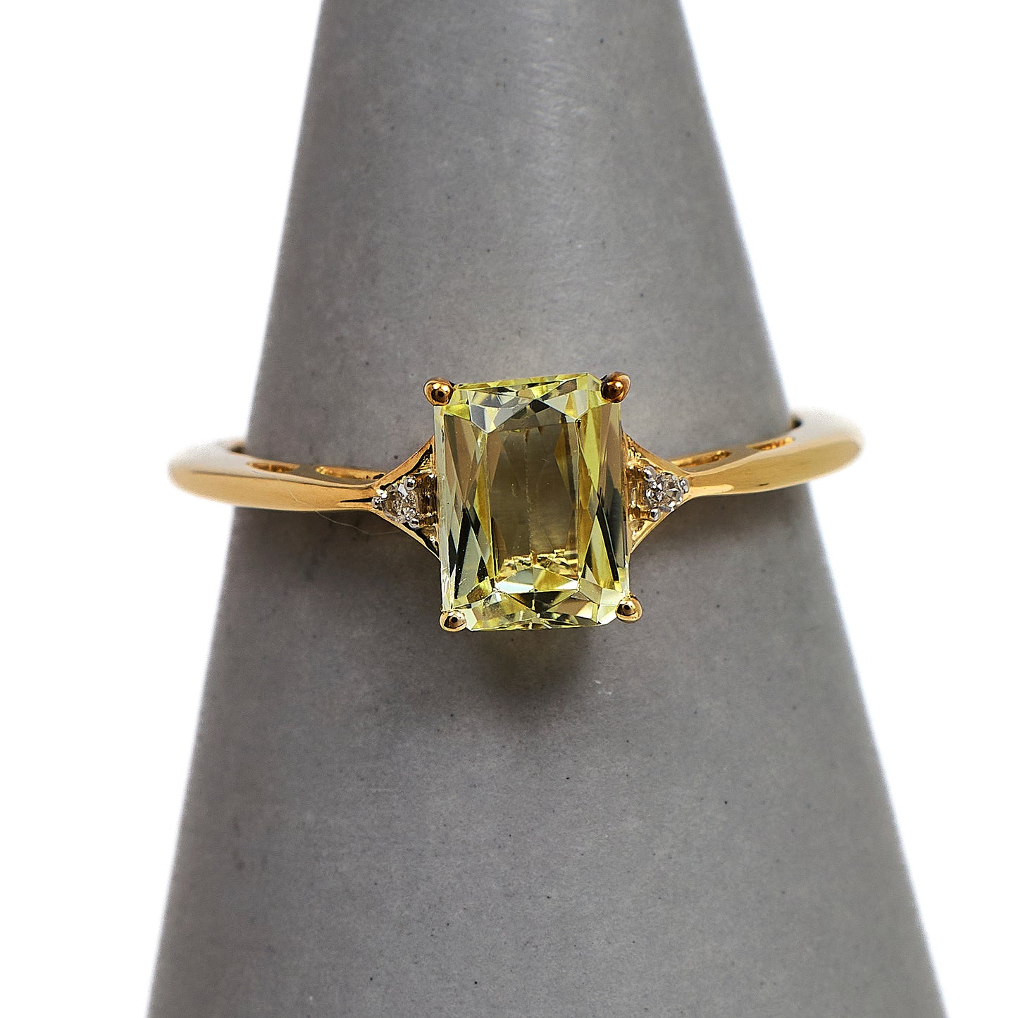 Pre-Owned 9ct Gold Rectangle Spodumene & Diamond Ring Size N