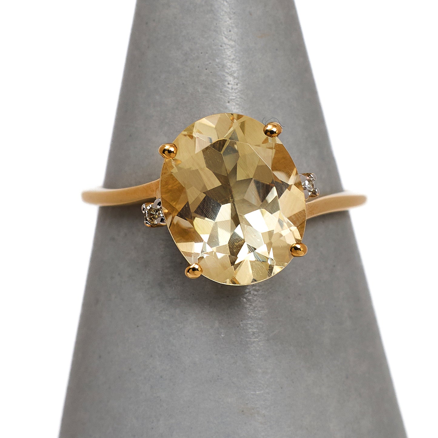 Pre-Owned 9ct Gold Oval Labradorite & Diamond Ring Size N.5