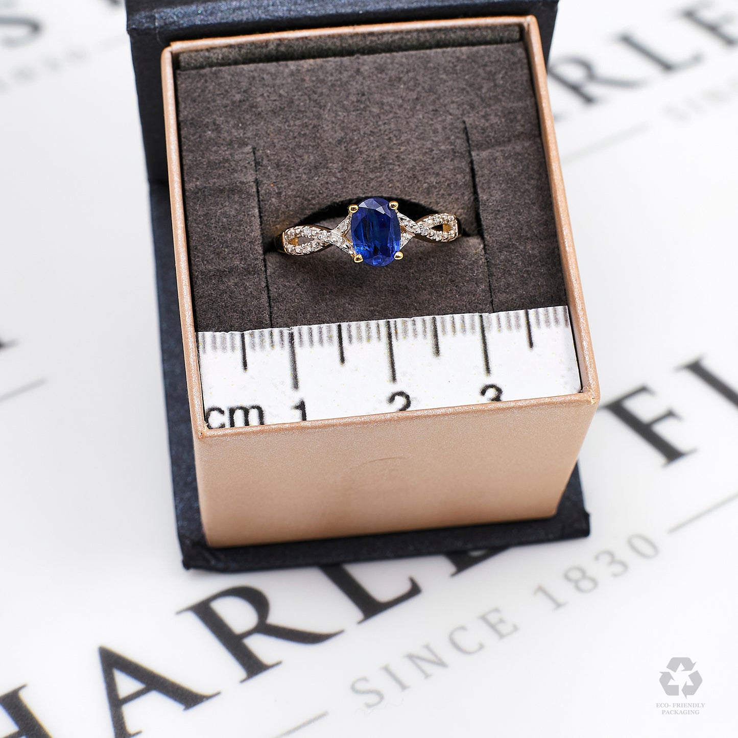 Pre-Owned 9ct Gold Oval Kyanite & Diamond Ring Size N