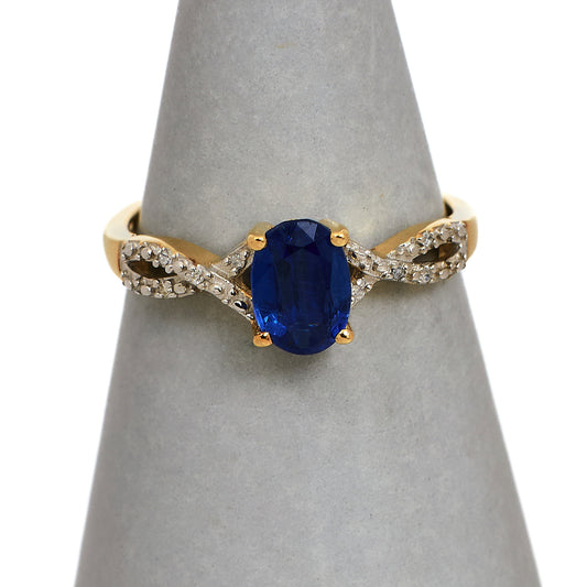 Pre-Owned 9ct Gold Oval Kyanite & Diamond Ring Size N
