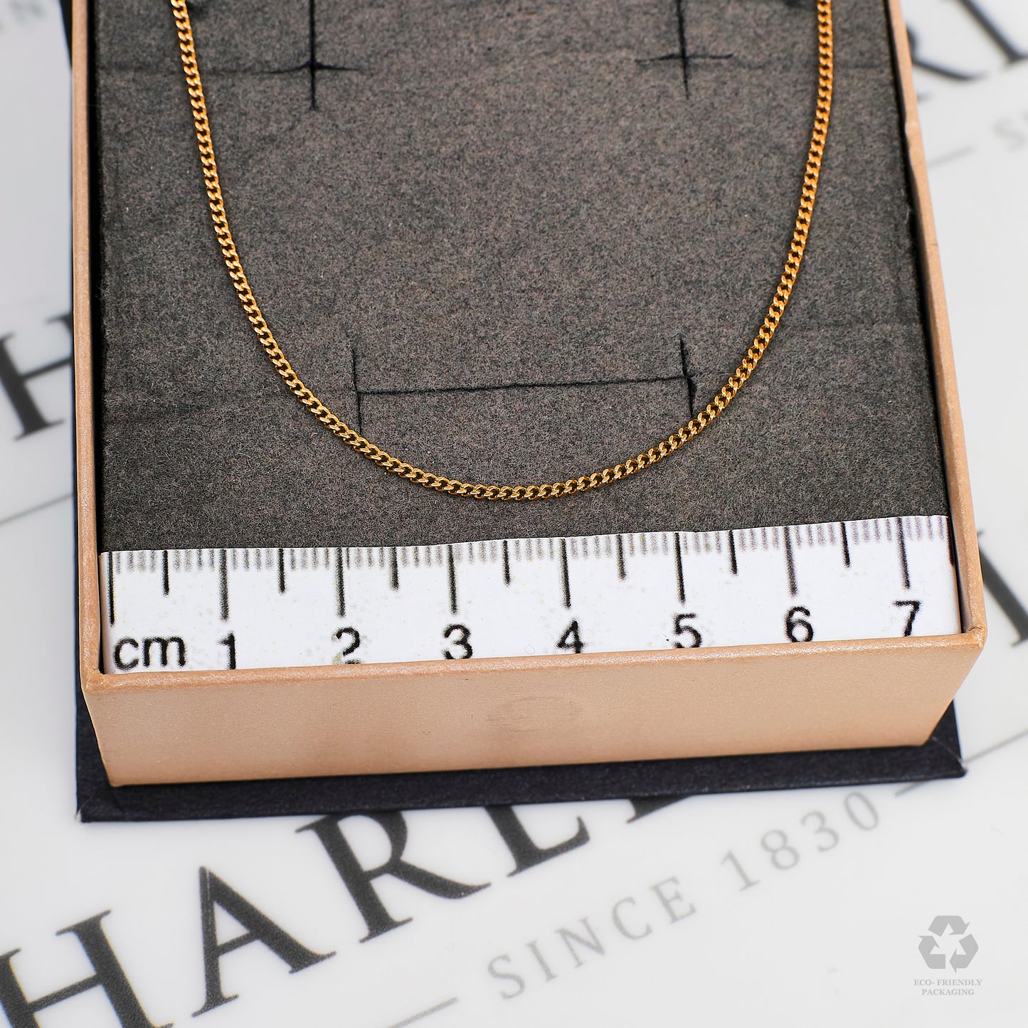 Pre-Owned 9ct Gold Curb Chain Necklace 21 Inch