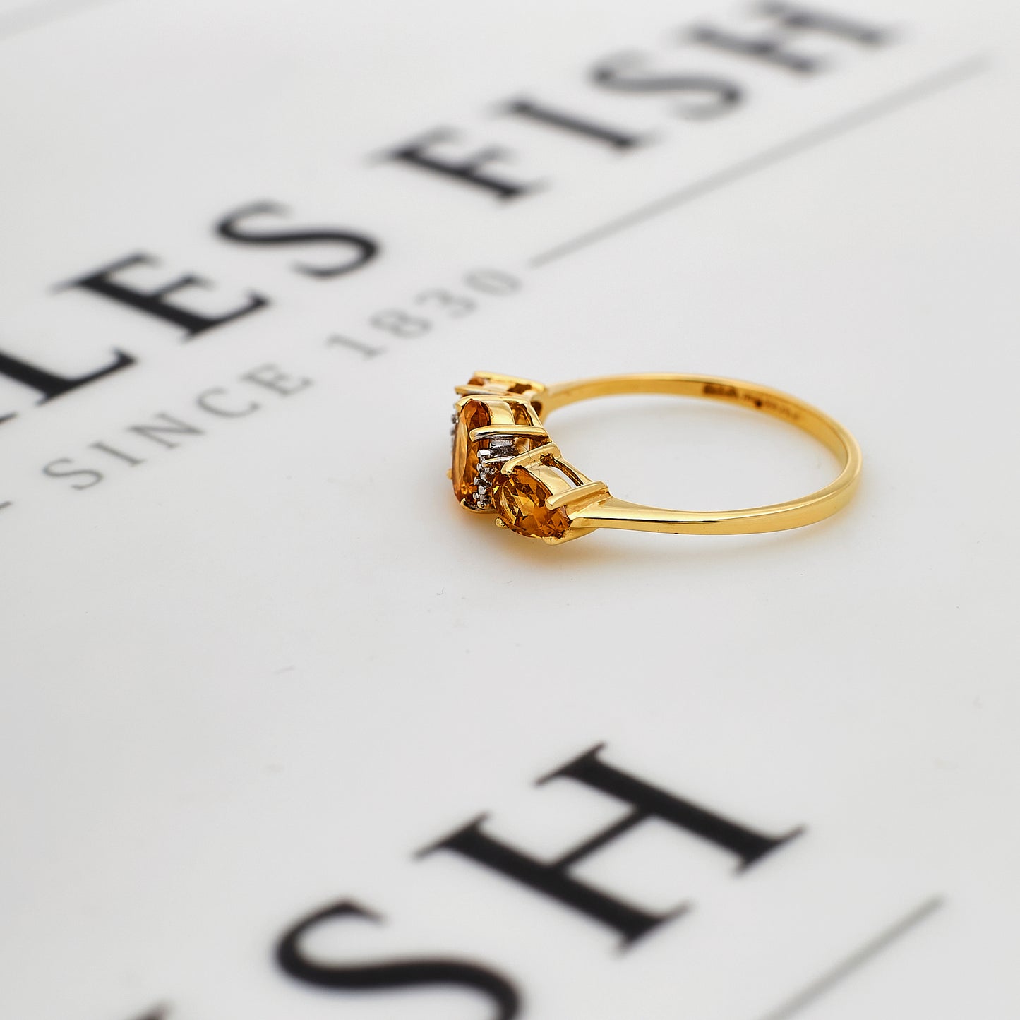 Pre-Owned 9ct Gold Diamond & Citrine Dress Ring Size R