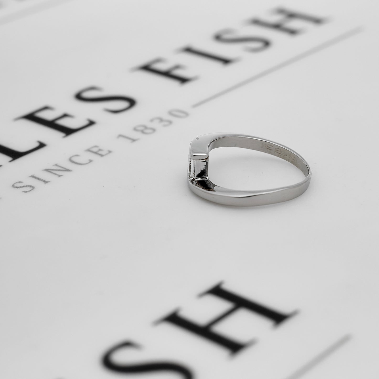 Pre-Owned Platinum Princess Cut Diamond Crossover Ring
