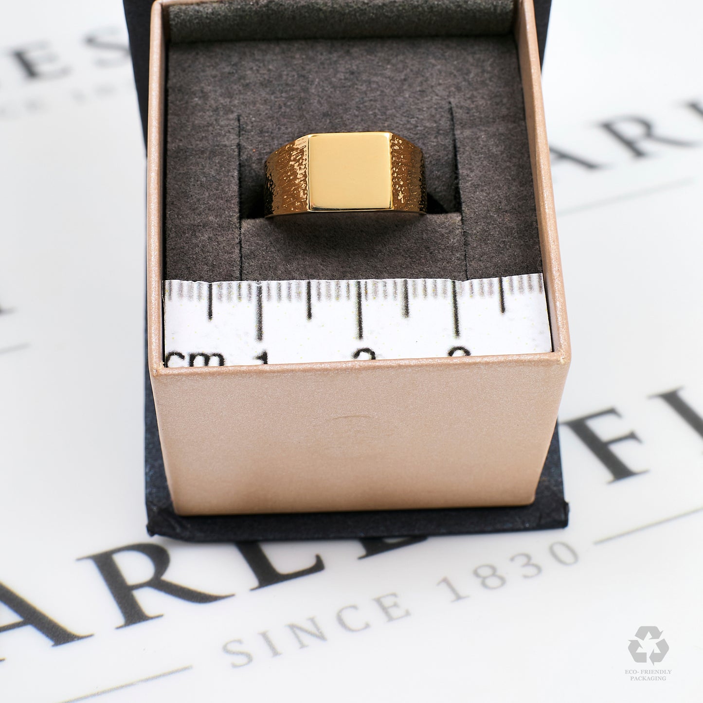 Pre-Owned 9ct Gold Square Signet Ring Size G.5