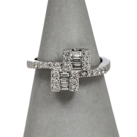 Pre-Owned 18ct White Gold Diamond Crossover Ring Size O