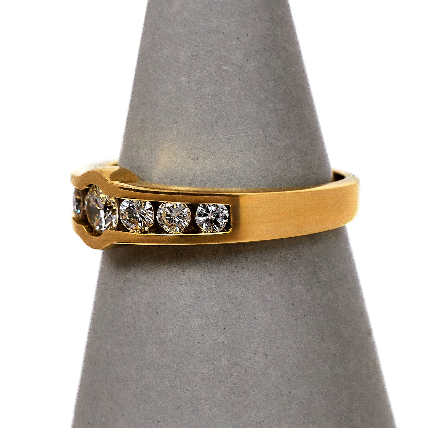 Pre-Owned 18ct Gold 7 Diamond Ring Size O