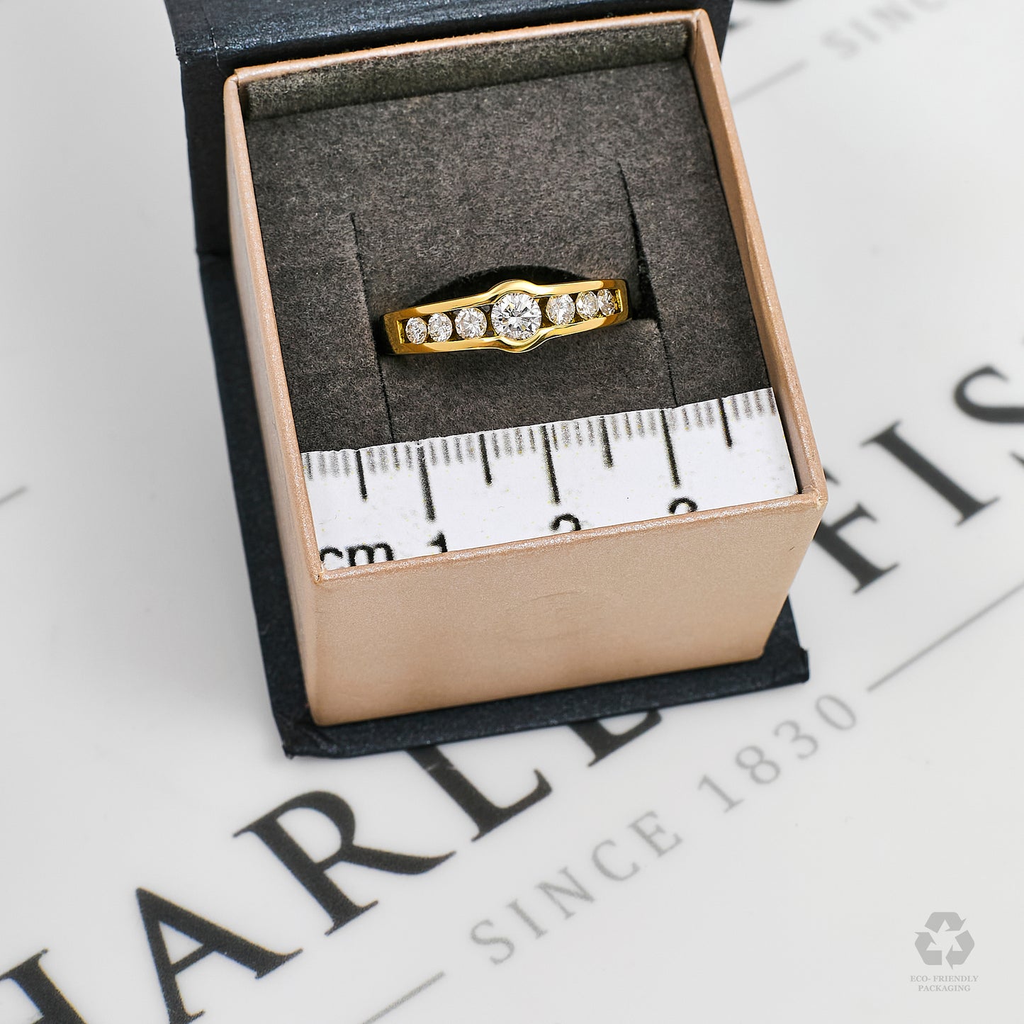 Pre-Owned 18ct Gold 7 Diamond Ring Size O