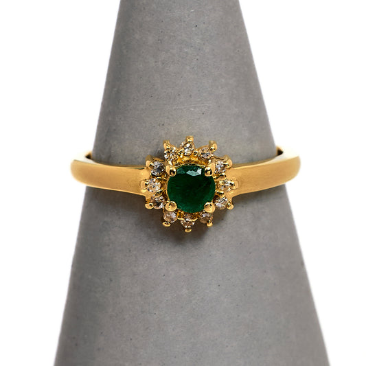 Pre-Owned 14ct Gold Emerald & Diamond Cluster Ring Size P