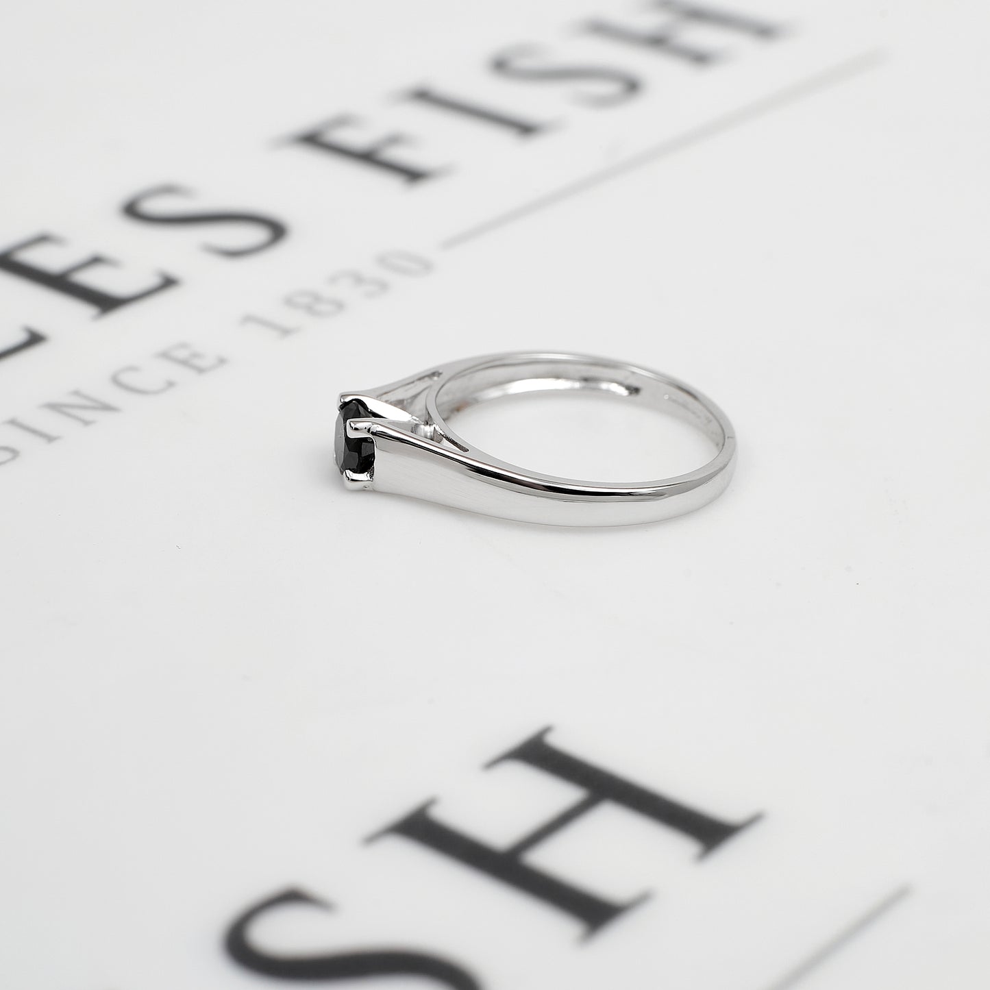 Pre-Owned 9ct White Gold Black Diamond Solitaire Ring Size N