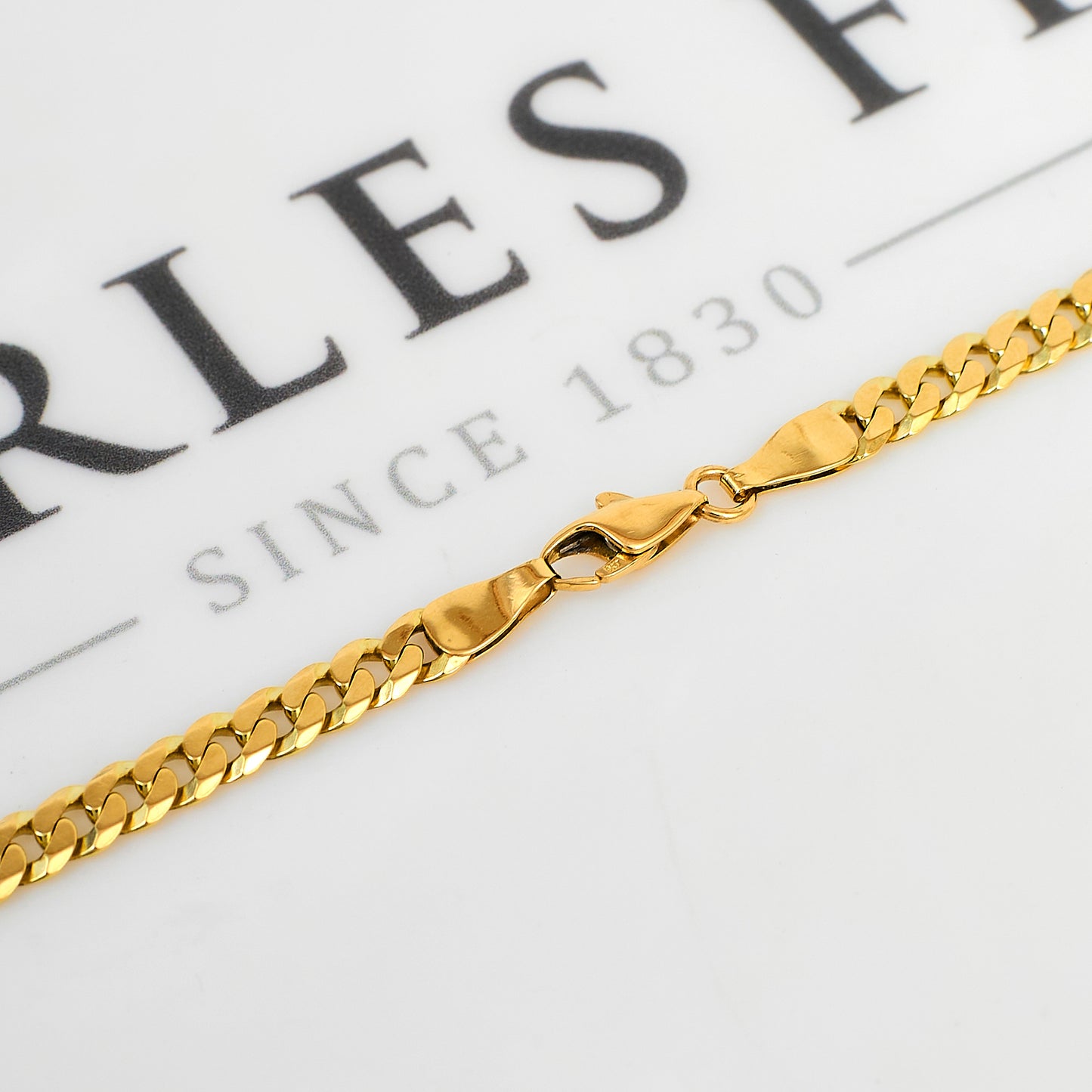 Pre-Owned 9ct Gold Curb Chain Necklace 16 Inch