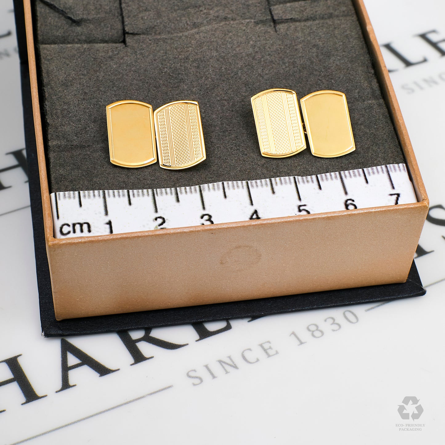 Pre-Owned 9ct Gold Rectangle Chain Link Patterned Cufflinks