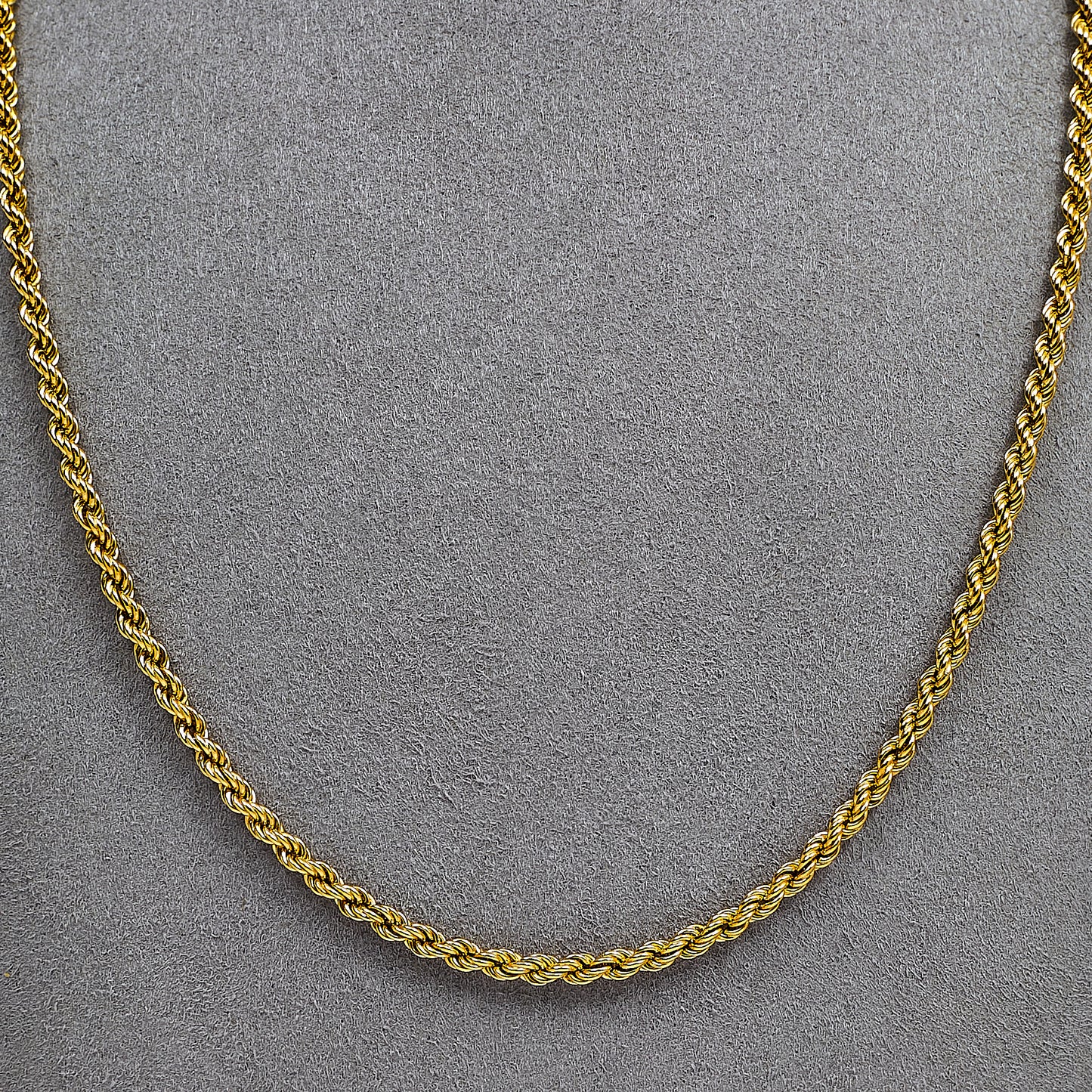Pre-Owned 9ct Gold Rope Chain Necklace 18 Inch