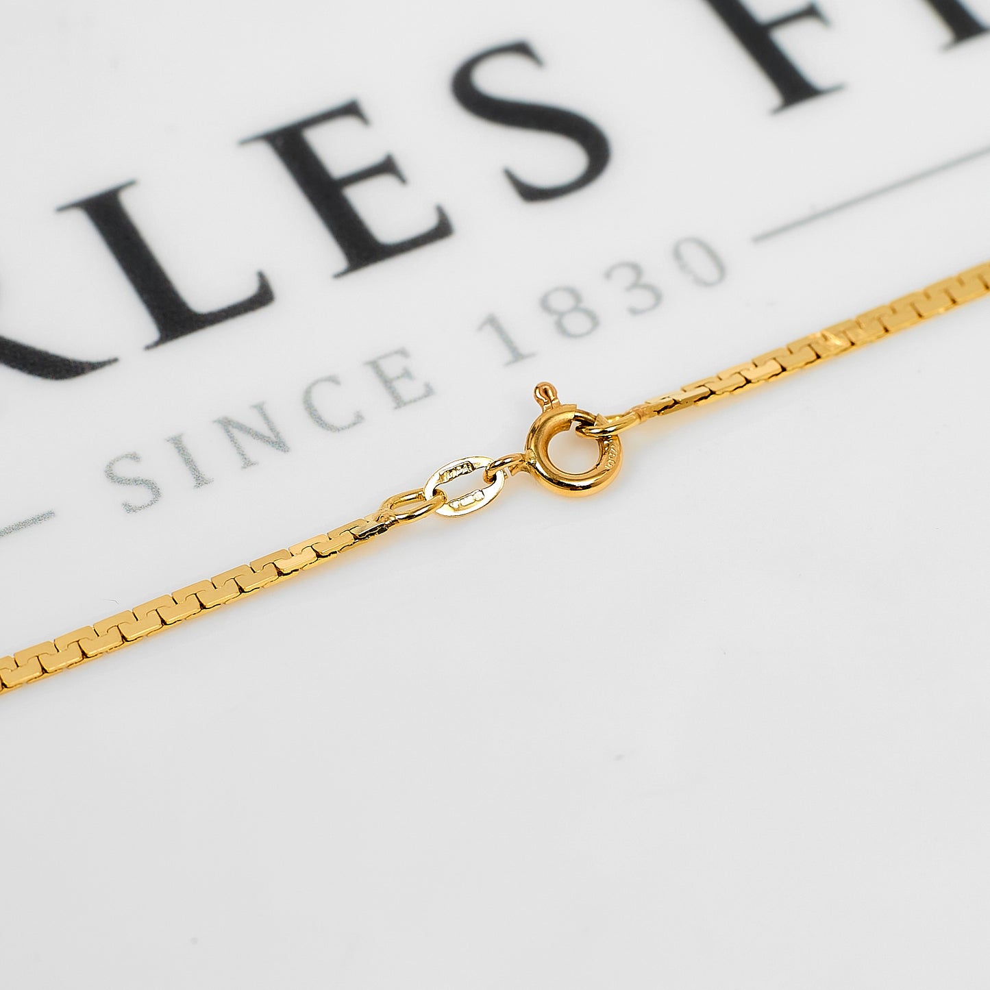Pre-Owned 18ct Gold Flat Chain Necklace 16 Inch