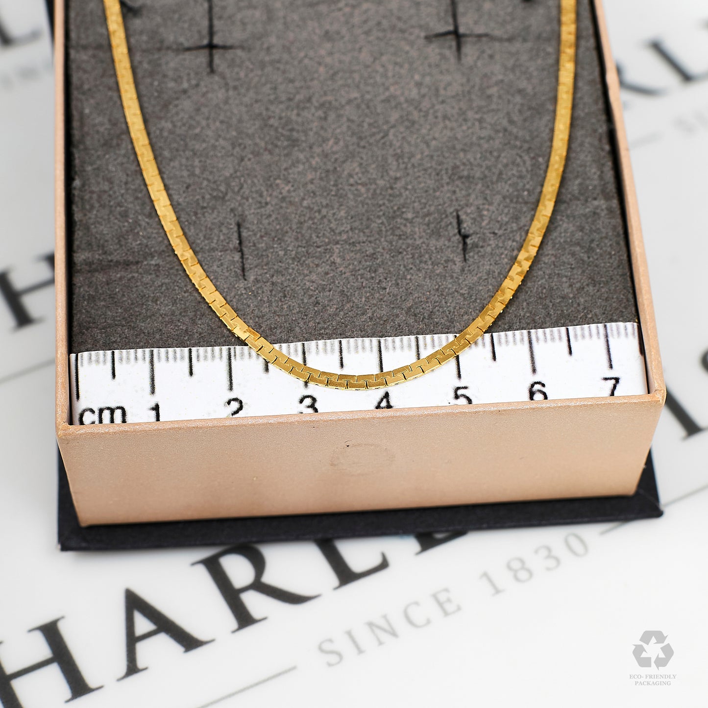 Pre-Owned 18ct Gold Flat Chain Necklace 16 Inch