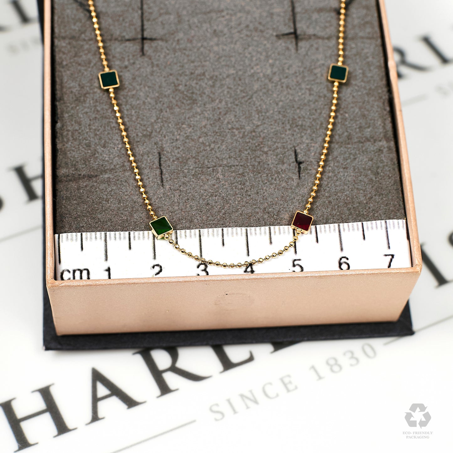 Pre-Owned 9ct Gold Red & Green Resin Dress Necklace