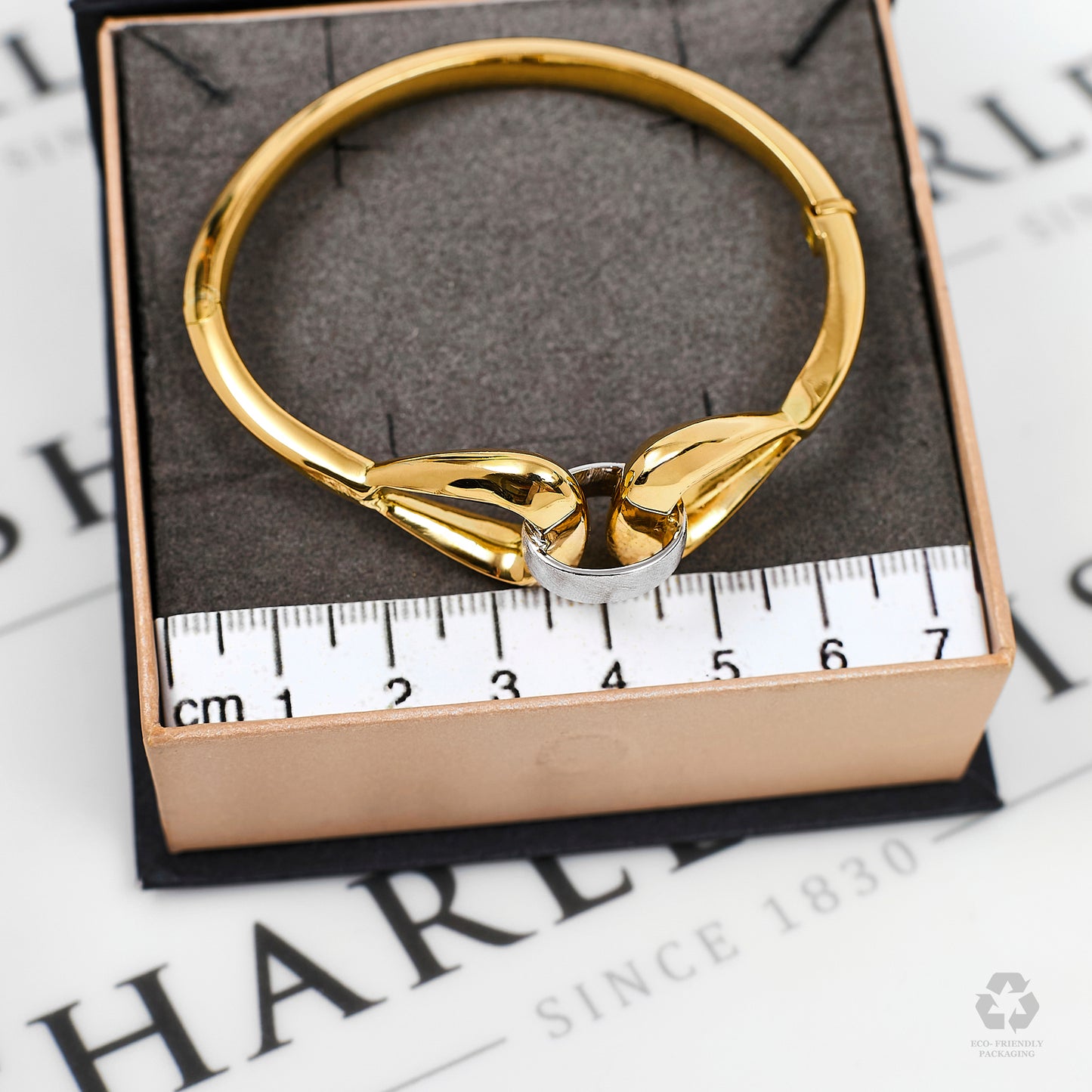 Pre-Owned 18ct Gold Double Noose Design Bangle