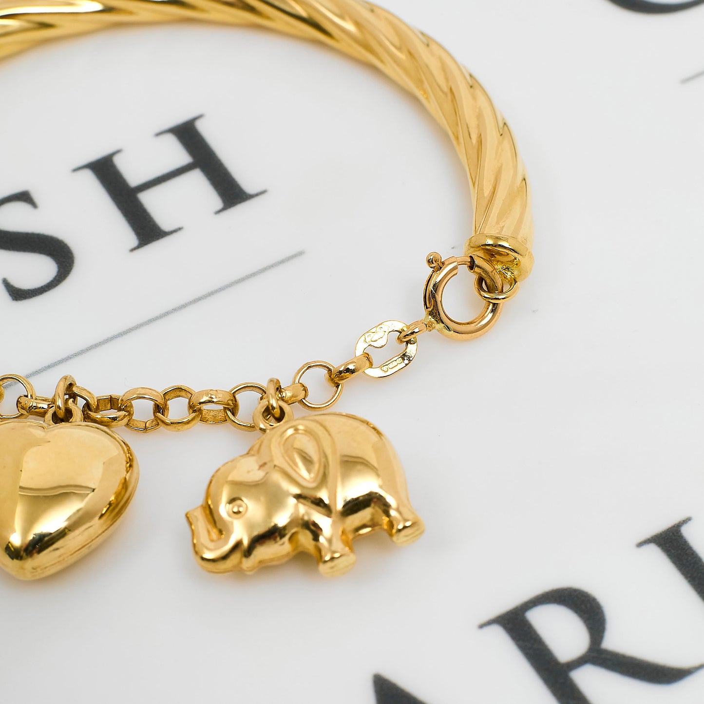 Pre-Owned 18ct Gold Bangle & 4 Charm Bracelet