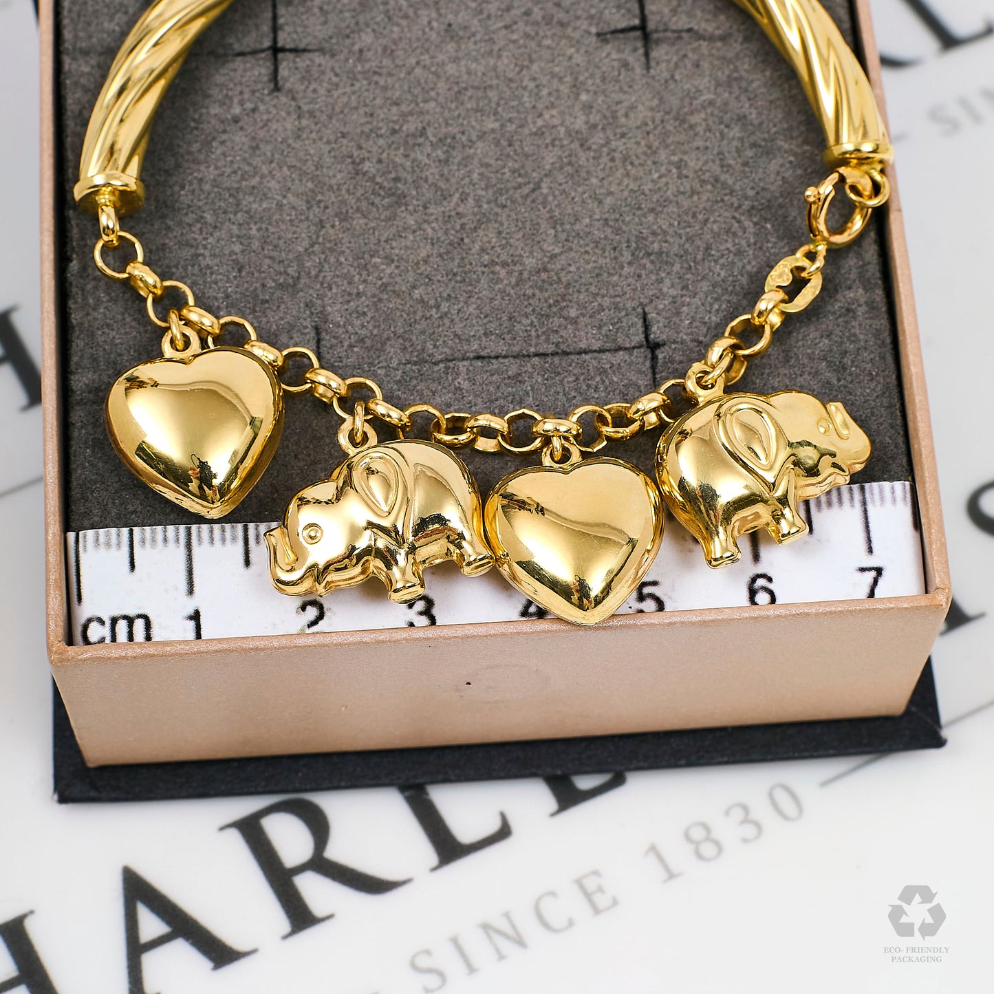 Pre-Owned 18ct Gold Bangle & 4 Charm Bracelet