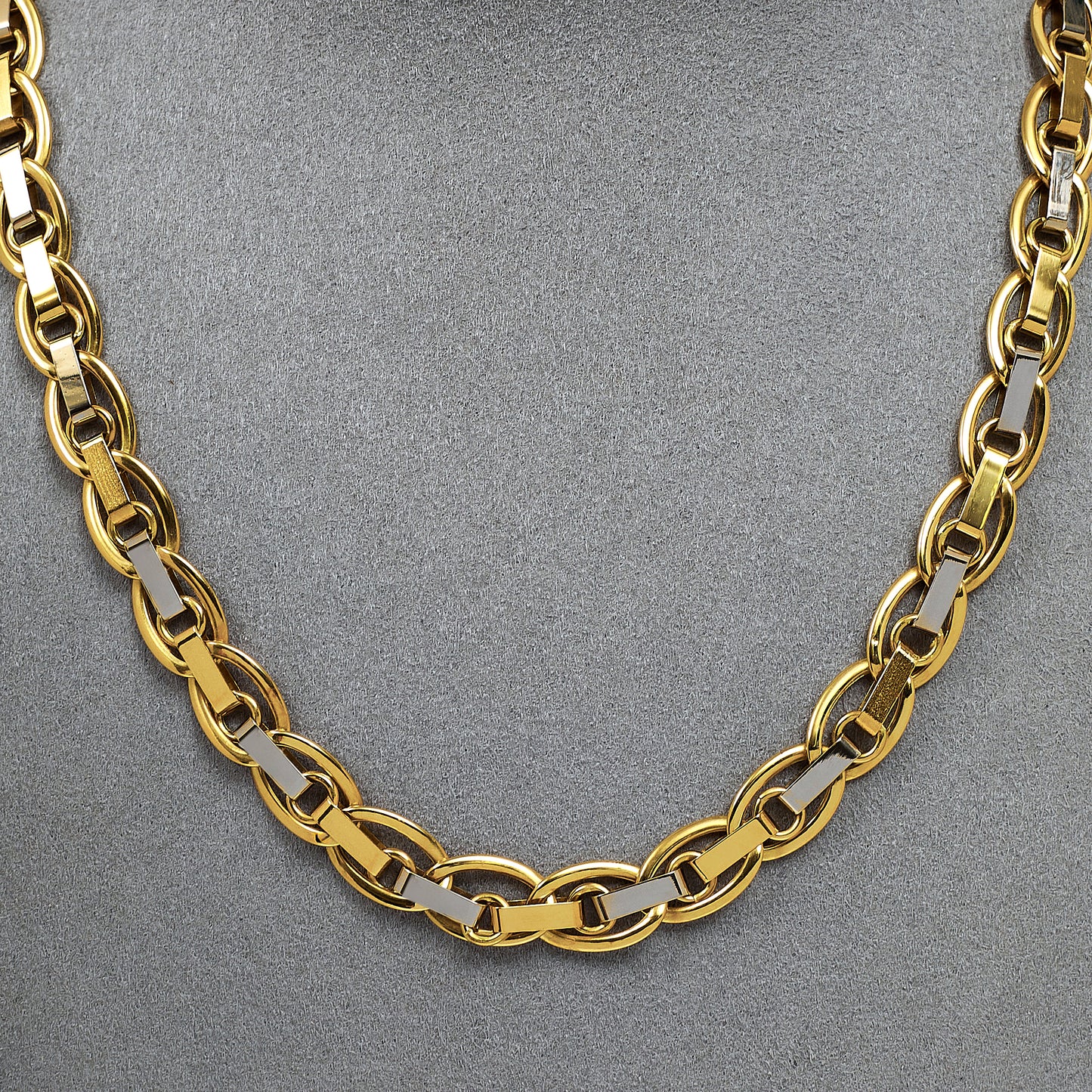 Pre-Owned 18ct Gold 2 Tone Flat Mixed Link Necklace 16 Inch