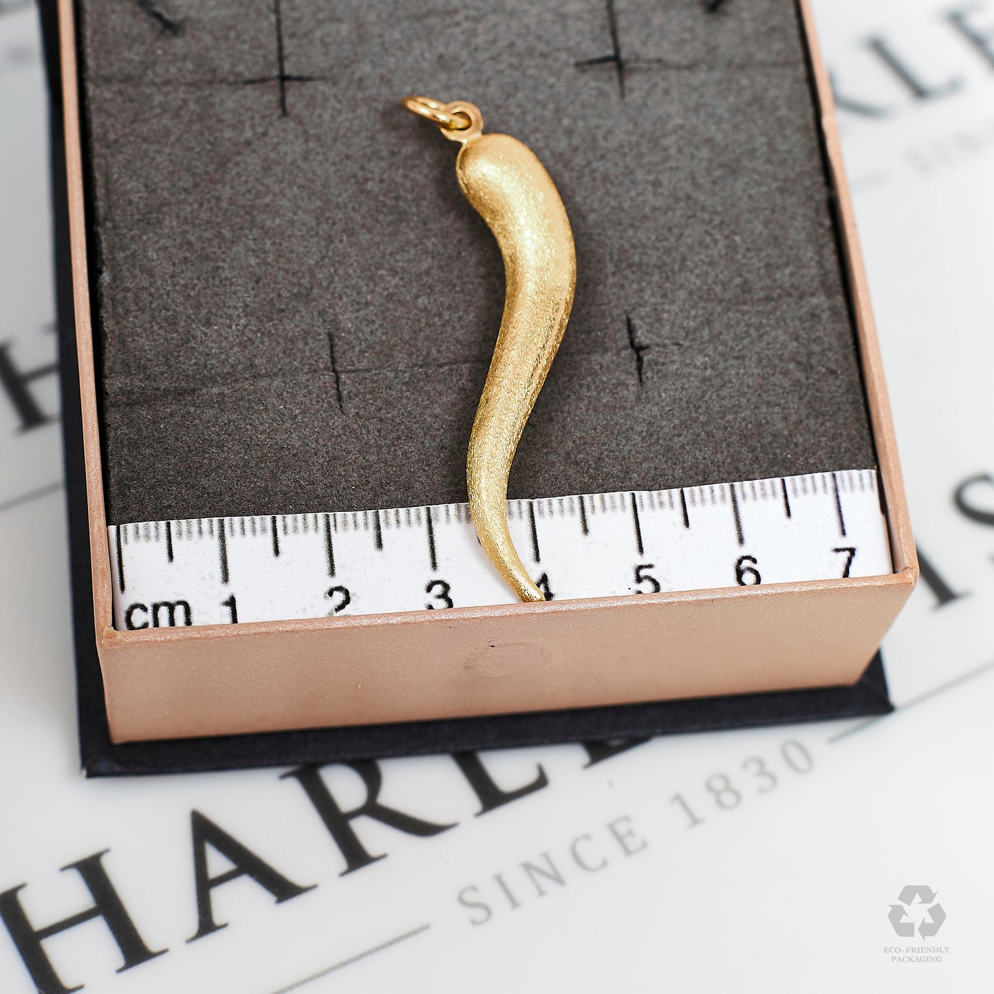 Pre-Owned 18ct Gold Horn Of Life Pendant Sandblasted Finish