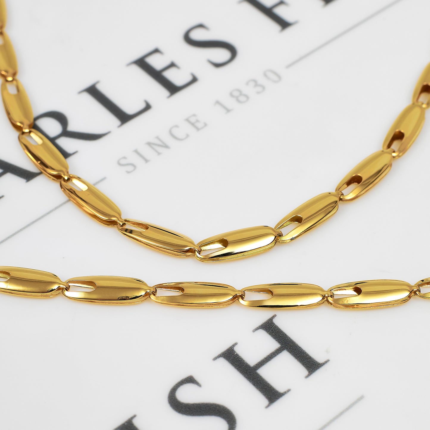 Pre-Owned 18ct Gold Oval Link Jewellery SET