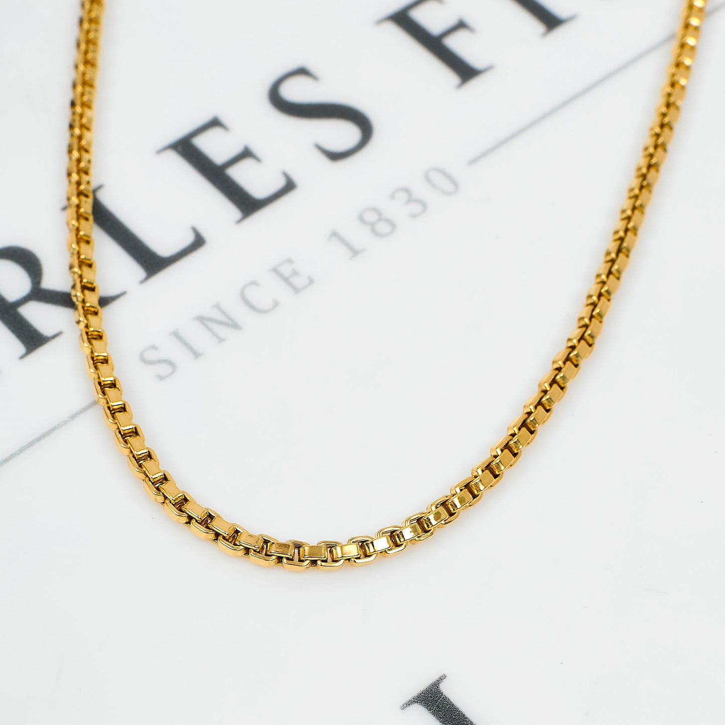 Pre-Owned 18ct Gold Box Link Necklace 25 Inch