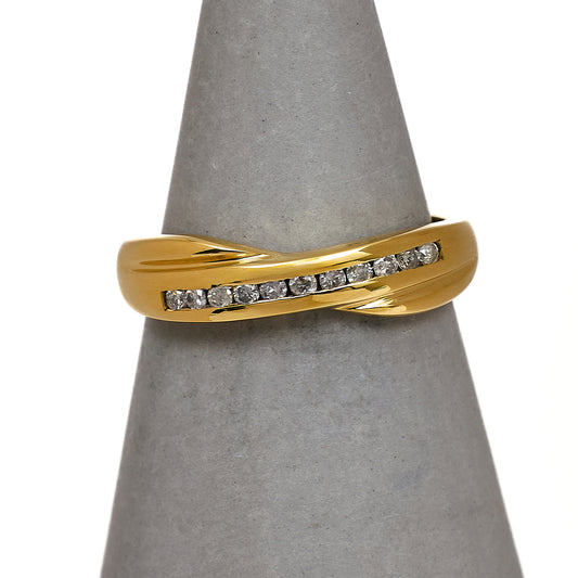 Pre-Owned 9ct Gold 11 Diamond Crossover Ring Size M