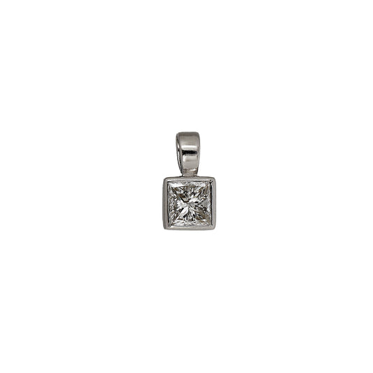 Pre-Owned 18ct White Gold Princess Cut Diamond Pendant