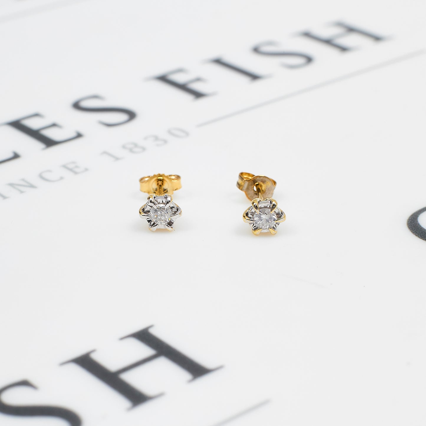 Pre-Owned 9ct Gold Diamond Stud Earrings