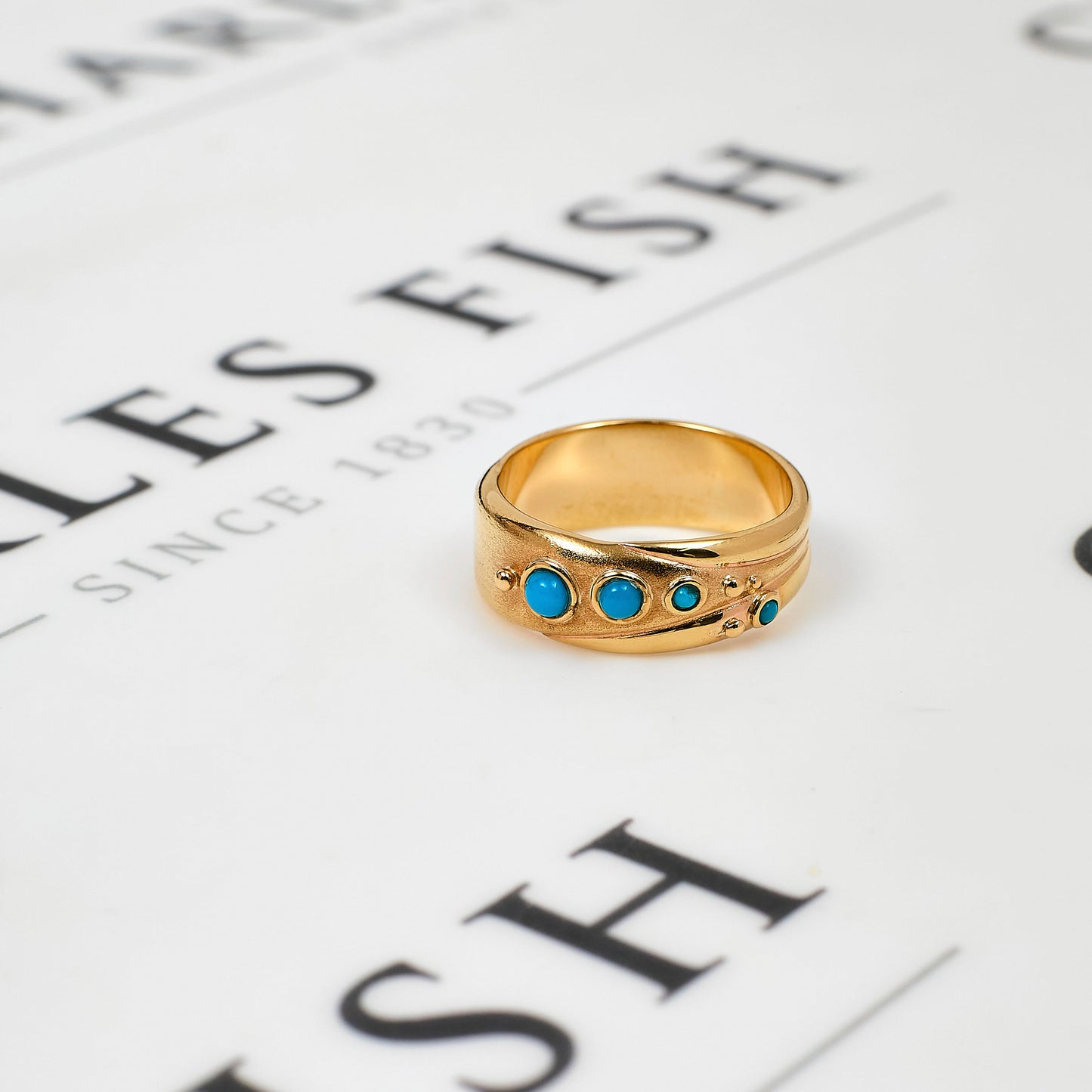 Pre-Owned 9ct Gold 4 Turquoise Band Ring Size Q