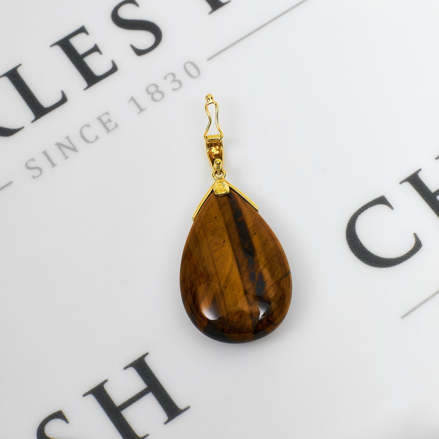 Pre-Owned 9ct Gold Teardrop Tigers Eye Pendant