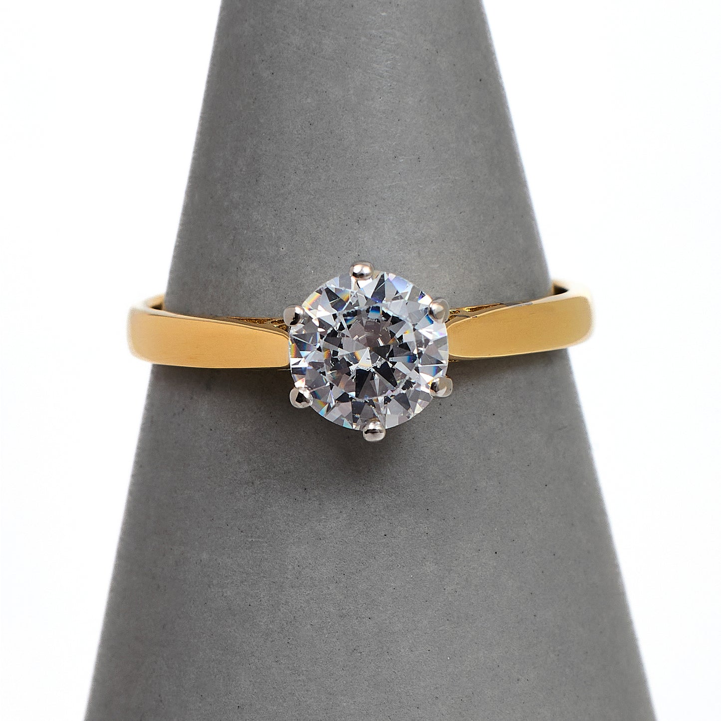 Pre-Owned 14ct Gold CZ Dress Ring Size O.5