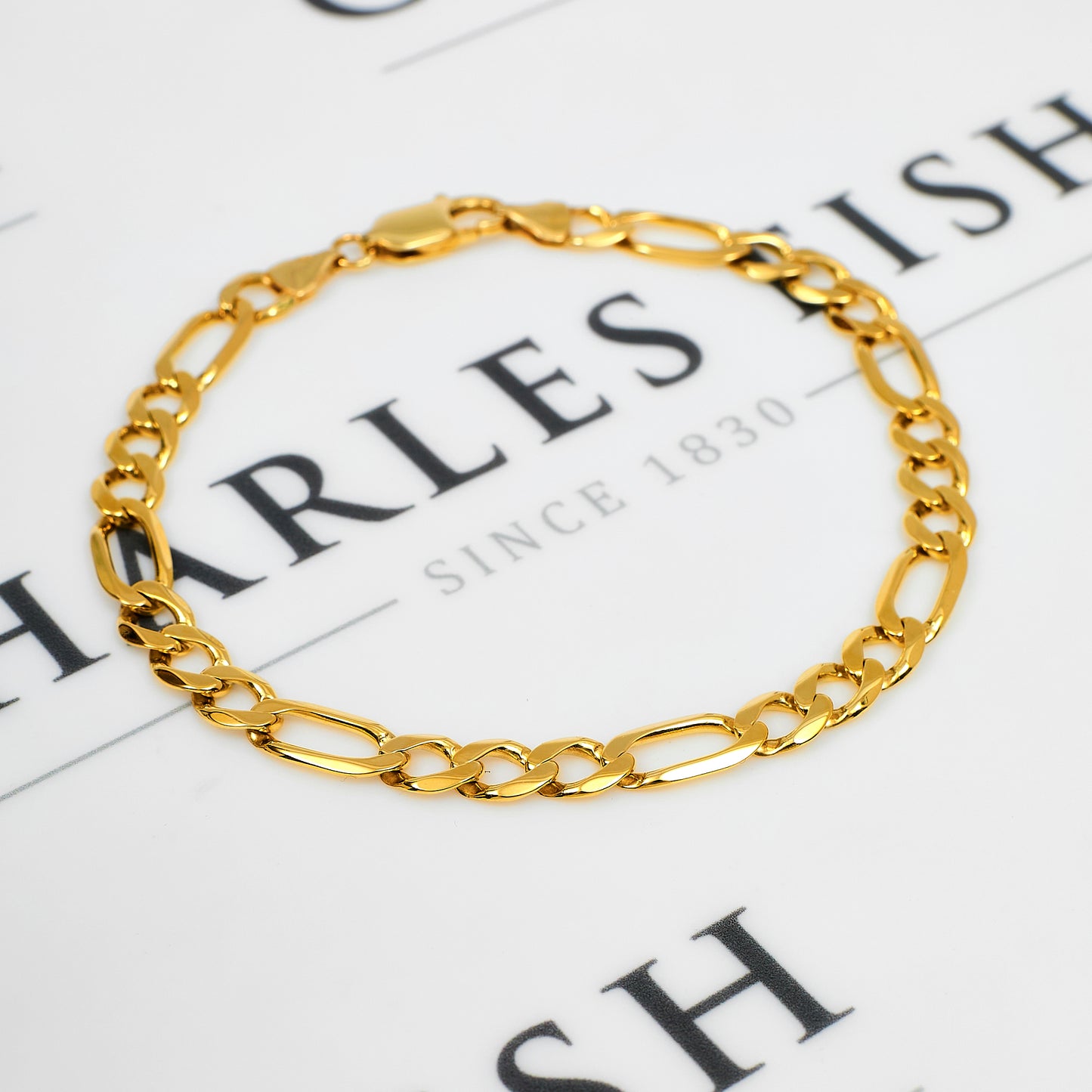 Pre-Owned 9ct Gold Figaro Chain Bracelet 9.5 Inch