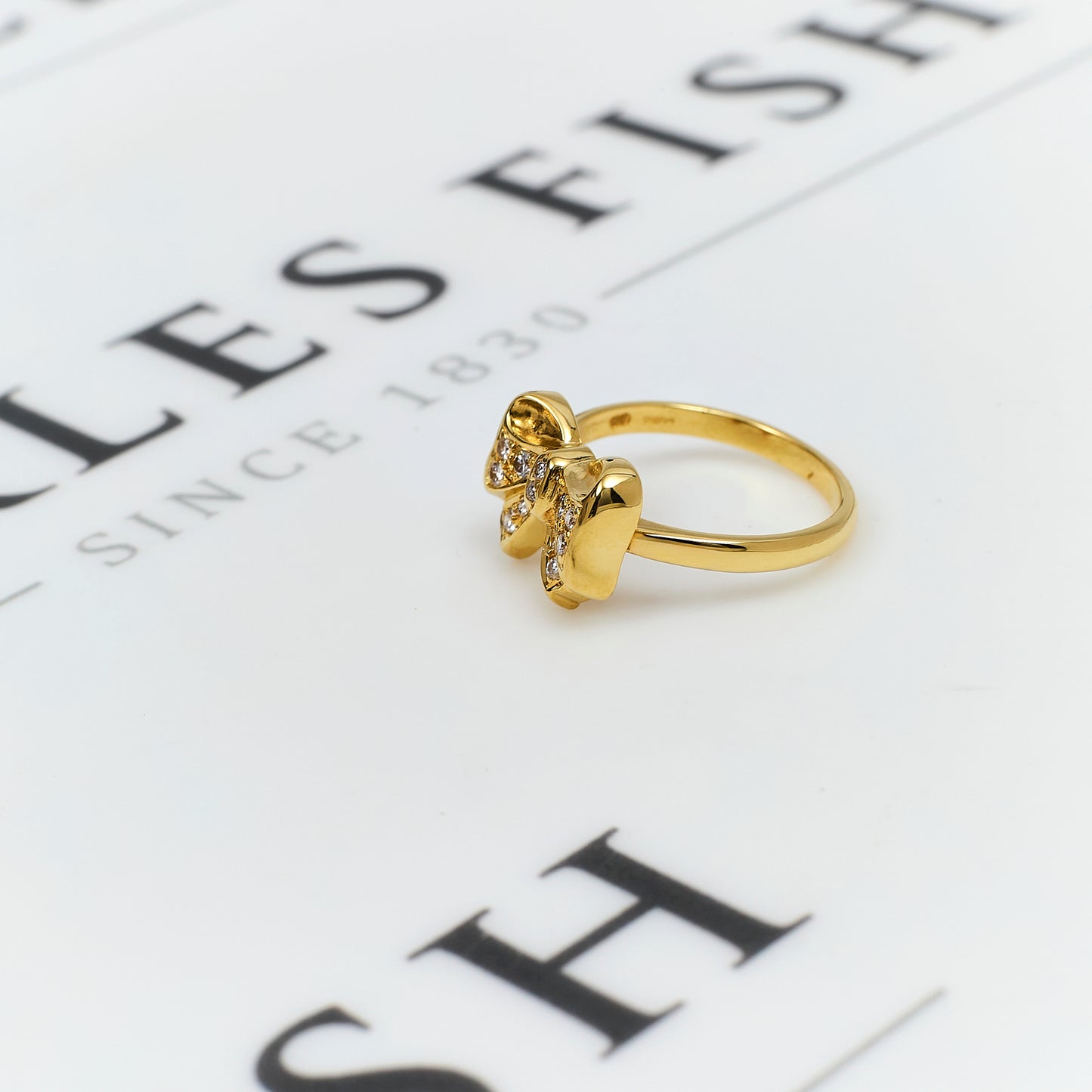 Pre-Owned 18ct Gold Diamond Bow Ring Size K