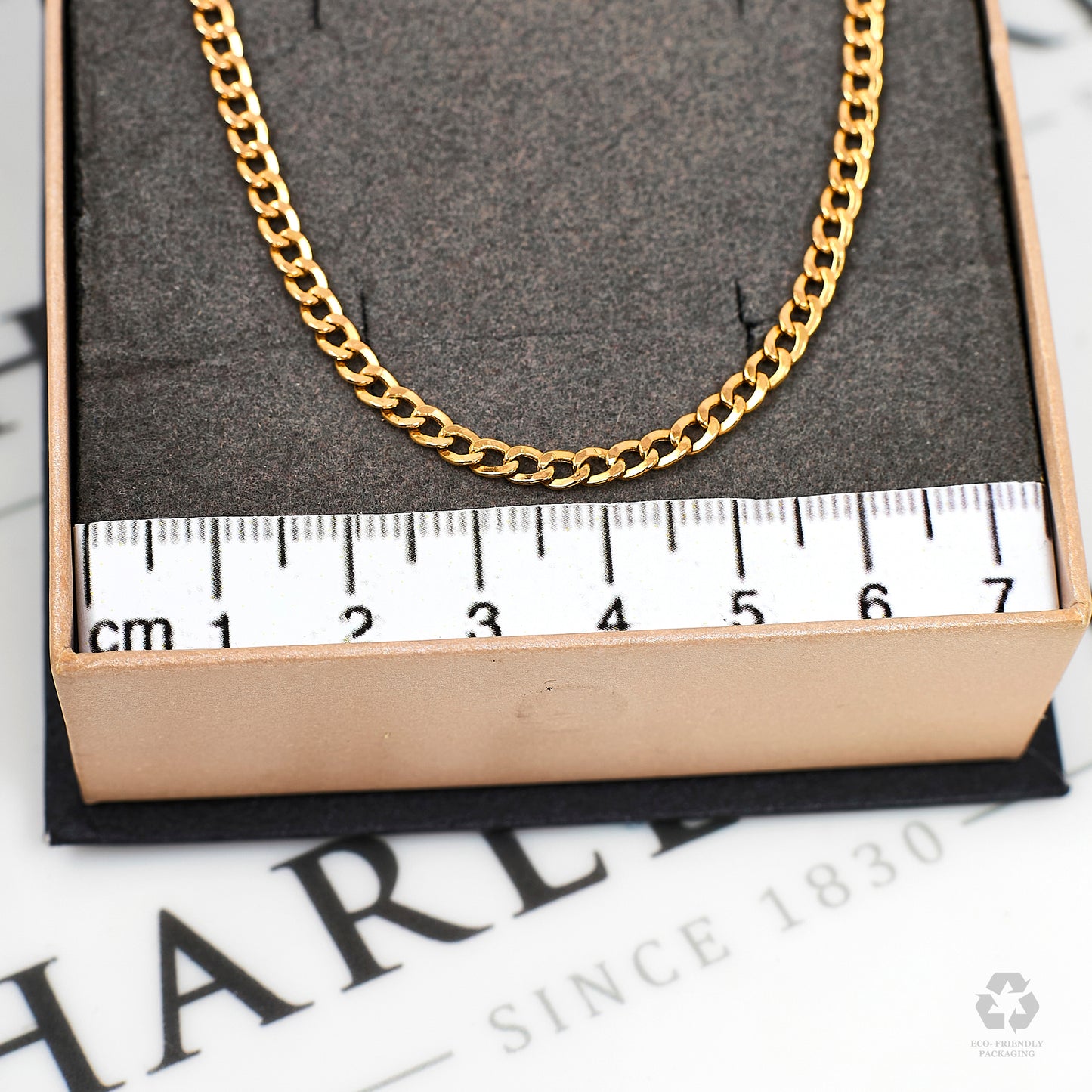 Pre-Owned 18ct Gold Curb Chain Necklace 24 Inch