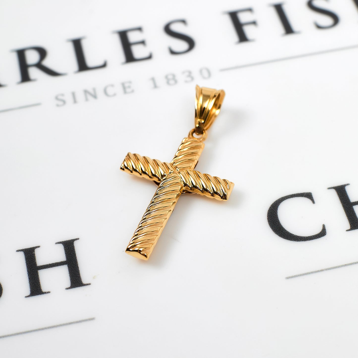 Pre-Owned 14ct Gold 2 Tone Hollow Crucifix Pendant