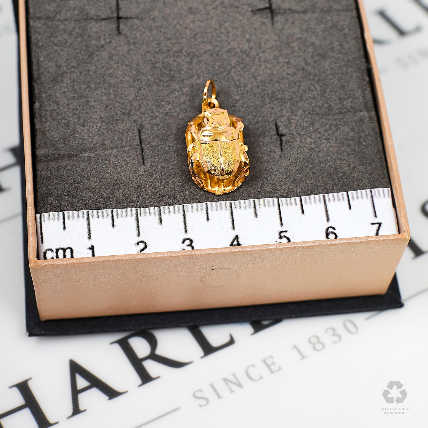 Pre-Owned 18ct Gold Scarab Pendant