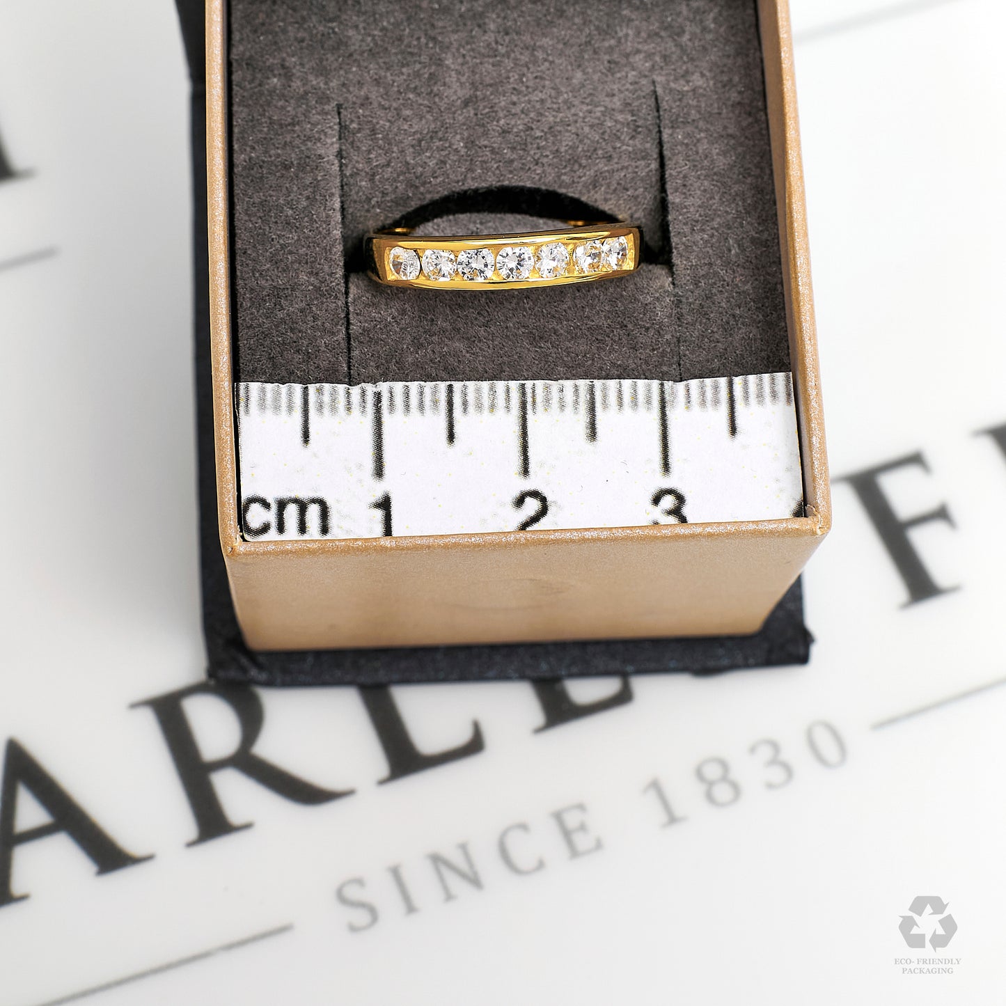 Pre-Owned 18ct Gold 7 CZ Dress Ring Size P